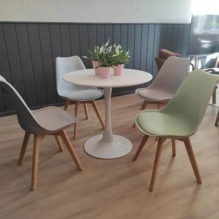 Alte Schule Gaestehaus - Klassenzimmer Loft *